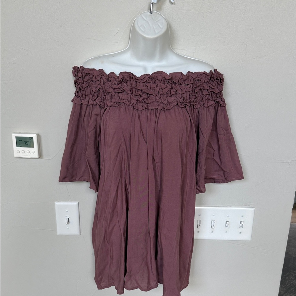 She and Sky Off-Shoulder Ruffle Tunic in Mauve